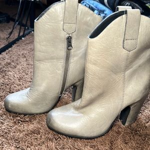 🔥Kork Ease Gray Leather Ankle Boots - Sz 7.5